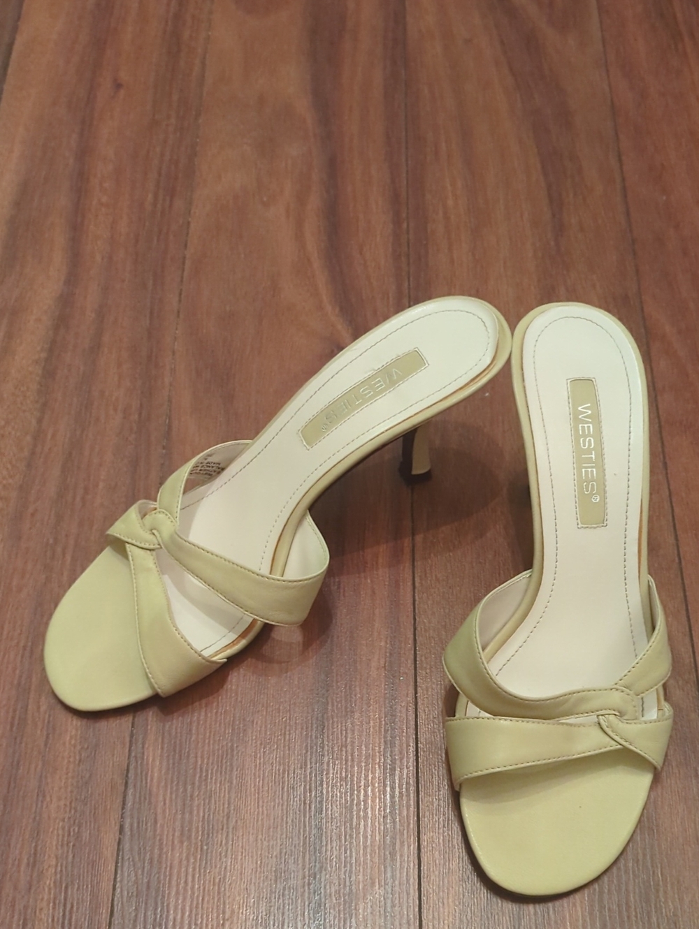 Vintage Westies Pale Green Knot-Front Mid Heel Slide